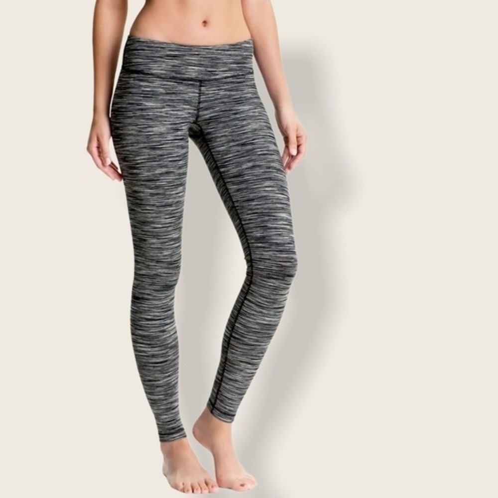 𝅺🍋zella Live in Space Dye Leggings size L